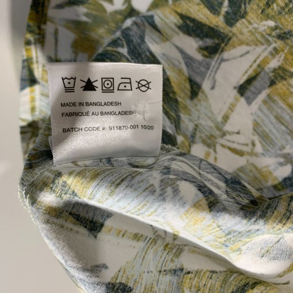 π2/$30πRipzone Men's Wallace Short Sleeve Button Down Shirt, Small - Picture 6 of 10